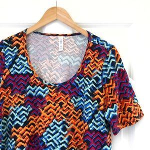 {LuLaRoe} L Perfect T